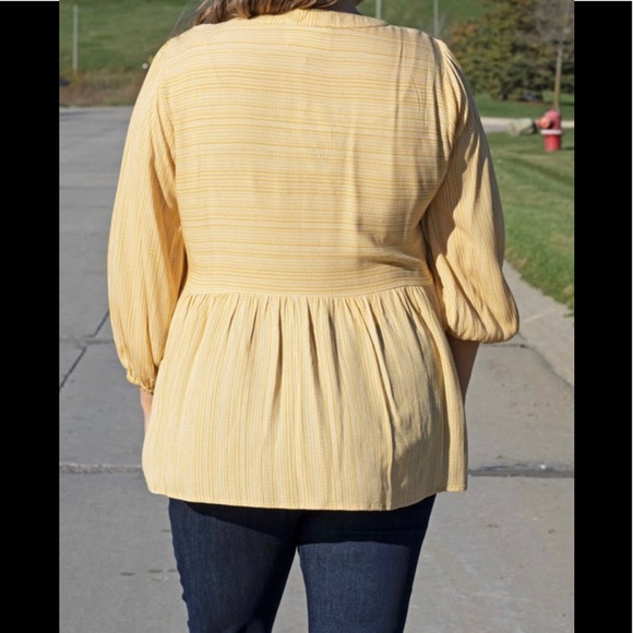 NWT SAVANNA JANE lANDREE BY UNIT Floral Embroidered V Neck Flowy Blouse - Picture 5 of 12